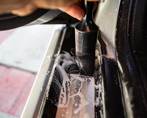 Car Detailing Brush Set, (2) Boar's Hair, (2) Extra-Soft, (2) Nylon Brushes, for Interiors and Exteriors, Cleans Air Vents, Leather Seats, Trim, Wheels, Emblems, Engine Bay, 6-Piece Set - view 5