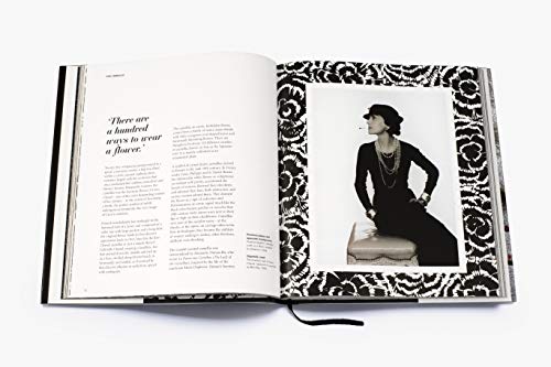 Chanel: Collections and Creations - view 4