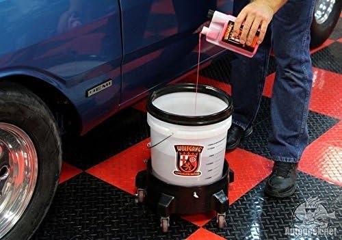 Uber Rinseless Wash | 4-in-1 Concentrated Formula for Effortless Cleaning | Water-Soluble, Rinse-Free Solution for Automotive Surfaces | WG-3700 | 16 oz - view 2